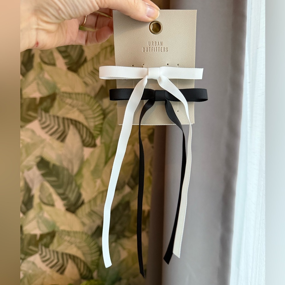 Urban Outfitters Ribbon Bow Hair Barrettes Clips Black and White